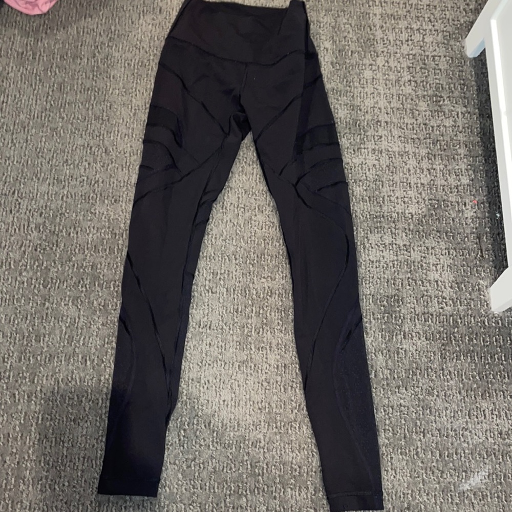 Lululemon mesh leggings